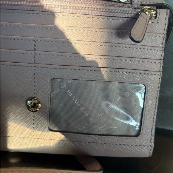 Michael Kors pink Crossbody Bag - Picture 7 of 12